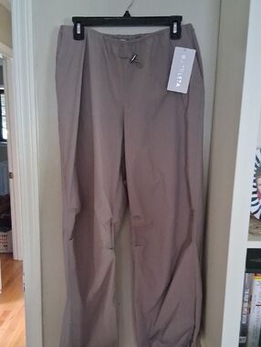 NWT Athleta Midday Low Rise Pant XS